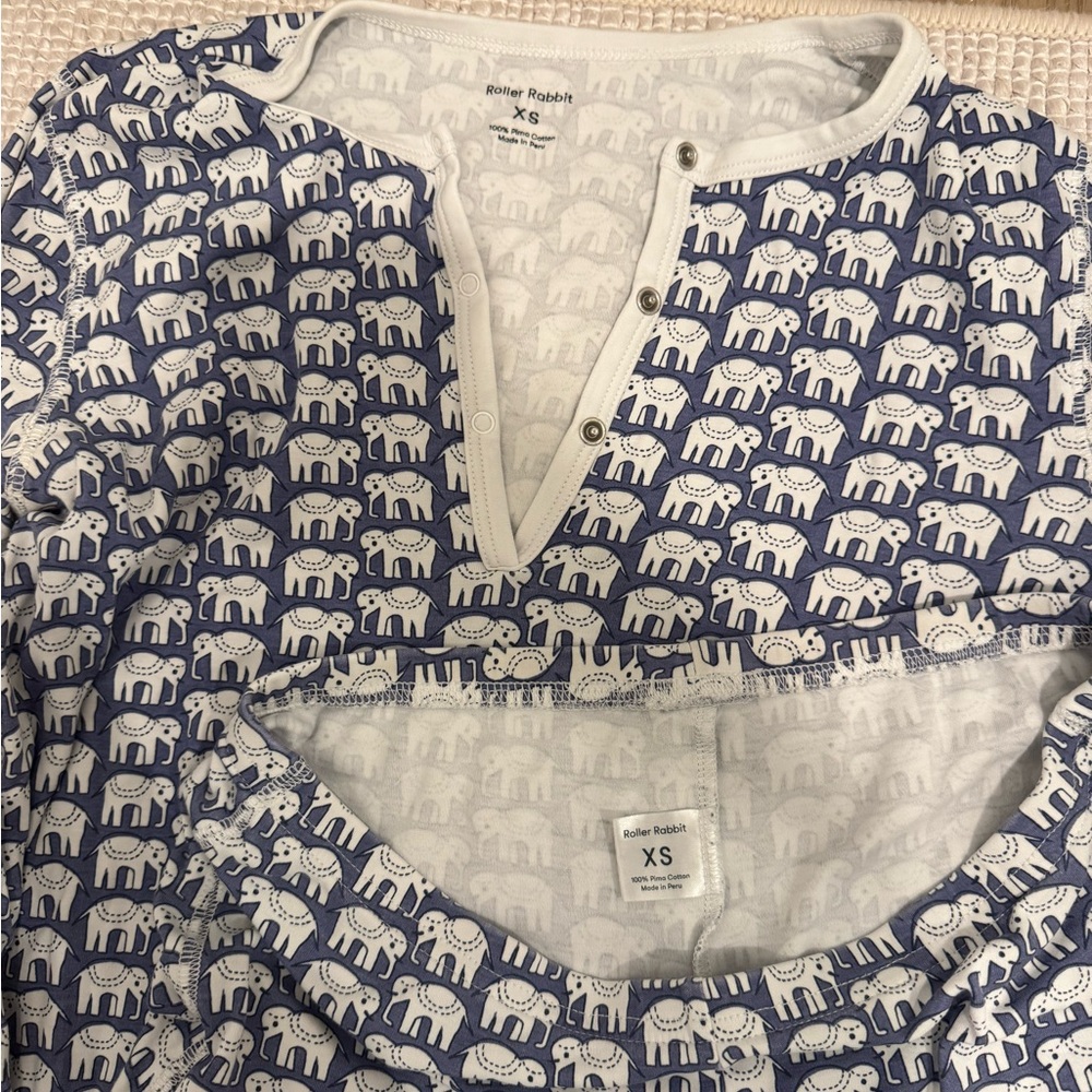 Roller Rabbit Blue and White Elephant Print Women's PJs Excellent Condition - Picture 4 of 5